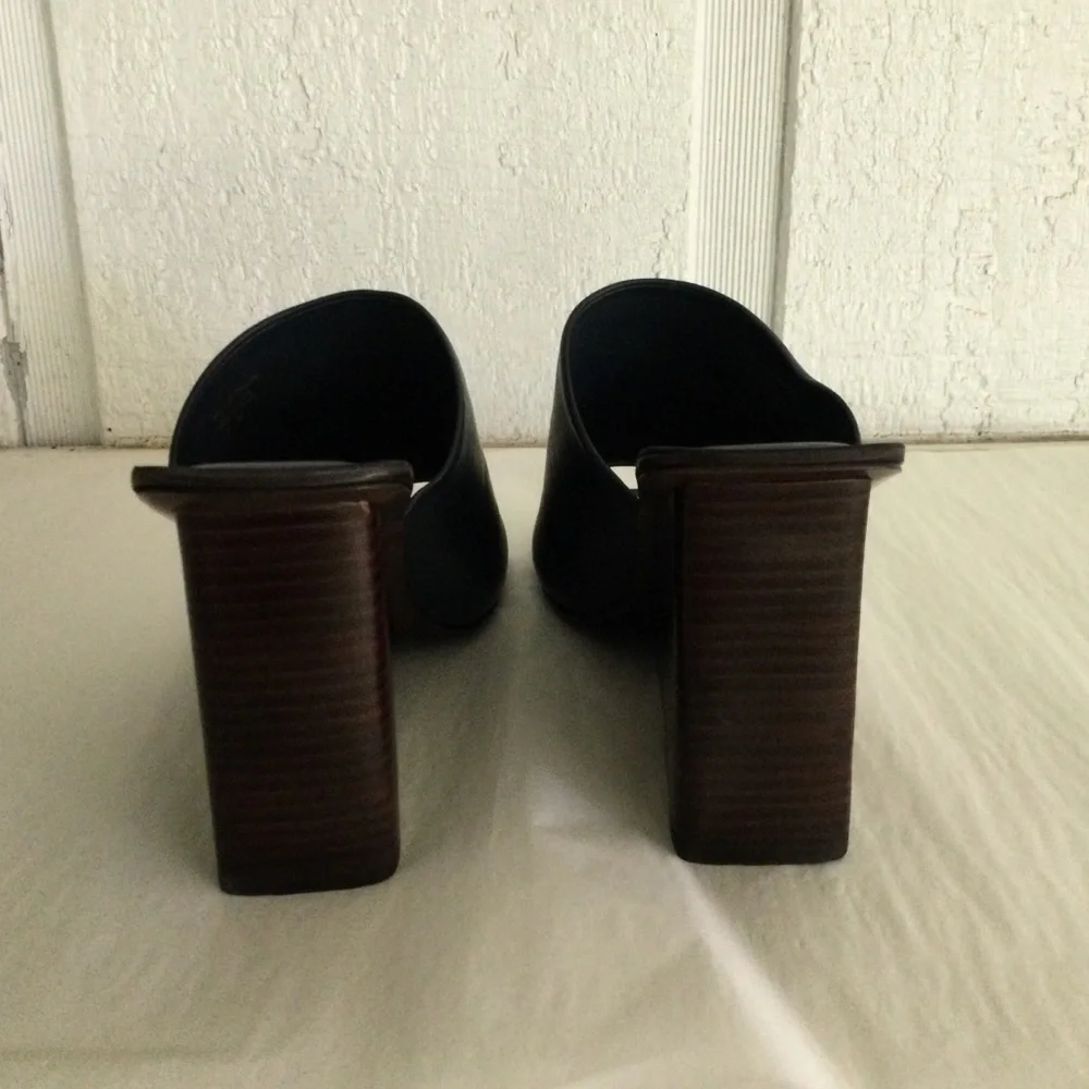 Mercedes Castillo Leonor Leather Wedge Sandal Size 9 Women Shoe Color Navy